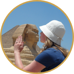 Courtney Kissing Egypt